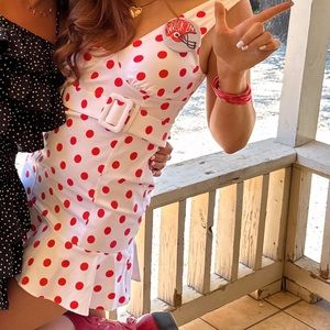super cute polka dot belted dress!